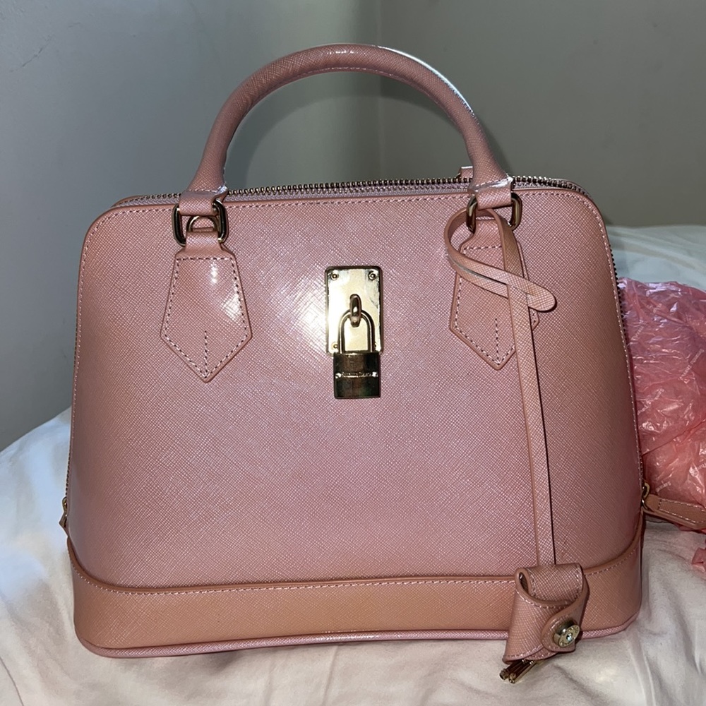 Samantha Thavasa NWT BRAND NEW leather handbag pink
